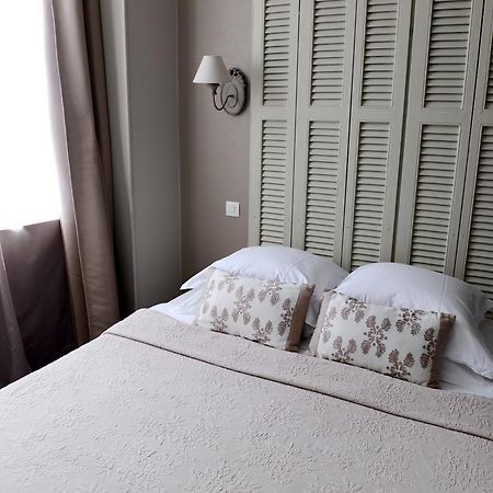 La Maison d'Hotes de Saint Leger Chambre photo